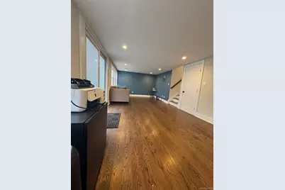 3215 Eastern Parkway, Baldwin, NY 11510 - Photo 10
