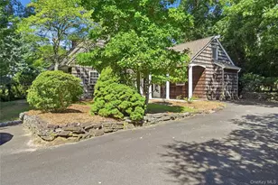 15 Shore Oaks Dr, Stony Brook, NY 11790 - Photo 2