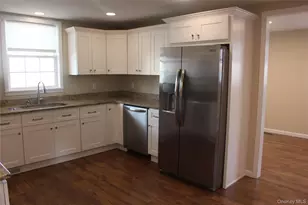 17 Bank St, Walden, NY 12586 - Photo 6