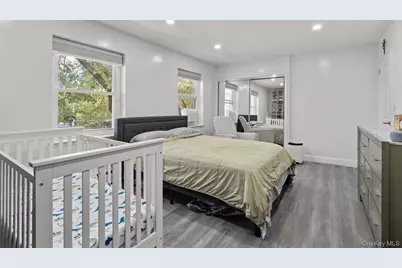 14749 Charter Road #21B, Briarwood, NY 11435 - Photo 8