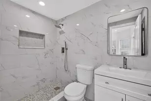 26 Hamlet Dr, Hauppauge, NY 11788 - Photo 28