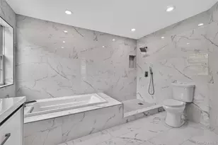26 Hamlet Dr, Hauppauge, NY 11788 - Photo 24