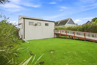 8 Cayuga Street, Ocean Beach, NY 11770 - Photo 2