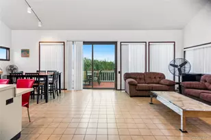8 Cayuga St, Ocean Beach, NY 11770 - Photo 10
