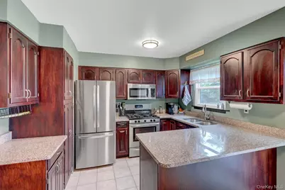 5 Madsen Lane, East Northport, NY 11731 - Photo 8