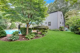 5 Madsen Ln, East Northport, NY 11731 - Photo 28