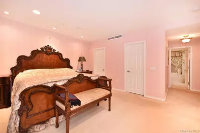 100 Harbor View Drive #630, Port Washington, NY 11050 - Photo 10