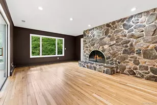76 Pine Brook Rd, Bedford, NY 10506 - Photo 10