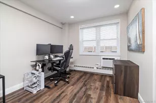370 W Broadway, Long Beach, NY 11561 - Photo 12