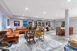 501 Broadway, Lawrence, NY 11559 - Photo 16