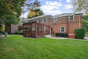 501 Broadway, Lawrence, NY 11559 - Photo 18