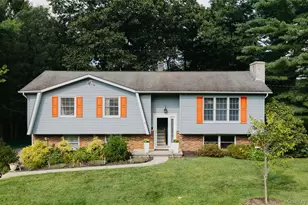 7 Tina Dr, Highland, NY 12528 - Photo 18