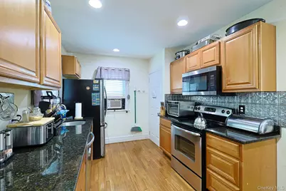 42 Streit Avenue, Poughkeepsie, NY 12603 - Photo 6