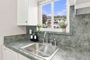 321 Titusville Rd, Poughkeepsie, NY 12603 - Photo 12
