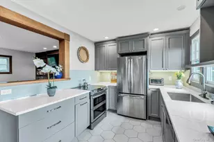 310 E Montauk Hwy, Hampton Bays, NY 11946 - Photo 14