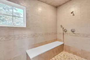 310 E Montauk Hwy, Hampton Bays, NY 11946 - Photo 24