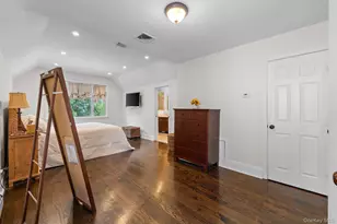 33 Ogden Ave, East Williston, NY 11596 - Photo 18
