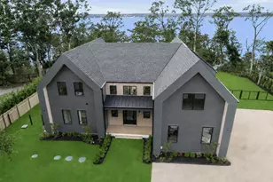 54 Rampasture Rd, Hampton Bays, NY 11946 - Photo 28