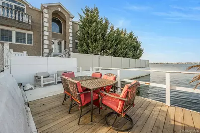 6 Pell Place #2, Bronx, NY 10464 - Photo 16