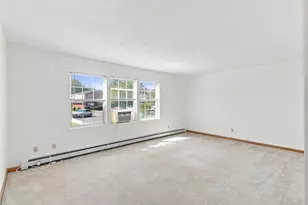 19 Huguenot St, New Paltz, NY 12561 - Photo 6