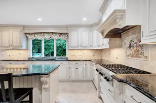 3529 Stratford Rd, Wantagh, NY 11793 - Photo 24