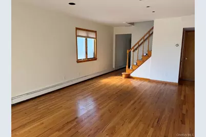 58 Marwood Road N #Left side, Port Washington, NY 11050 - Photo 18