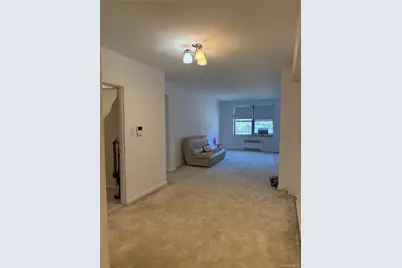 27-04 Parsons Blvd #2G, Flushing, NY 11354 - Photo 6