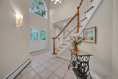 11 Croyden Lane, New City, NY 10956 - Photo 4