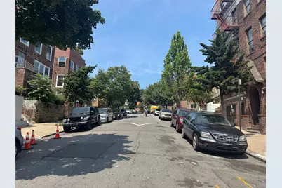 1914 Hennessy Place, Bronx, NY 10453 - Photo 4
