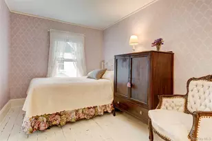 317 South St, Greenport, NY 11944 - Photo 6