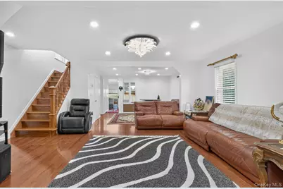 255 Cochran Place, Valley Stream, NY 11581 - Photo 14