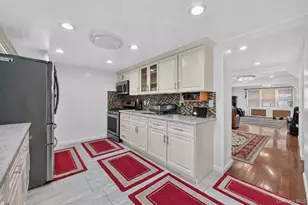 255 Cochran Pl, Valley Stream, NY 11581 - Photo 20