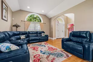 17 Arbor Ct, Poughkeepsie, NY 12603 - Photo 6