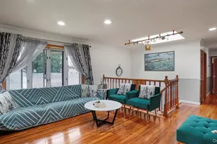 12 Bennington Pl, Wheatley Heights, NY 11798 - Photo 8