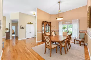 7 Wood Hollow Dr, Westhampton, NY 11977 - Photo 4