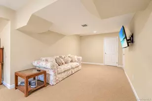 7 Wood Hollow Dr, Westhampton, NY 11977 - Photo 40