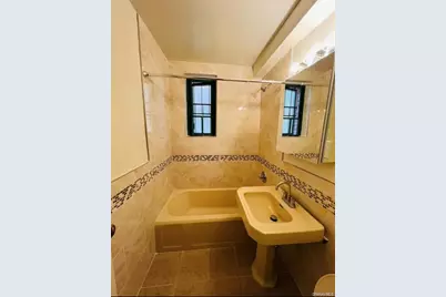2033 McGraw Avenue #MH, Bronx, NY 10462 - Photo 4