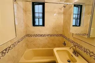 2033 McGraw Ave, Bronx, NY 10462 - Photo 4