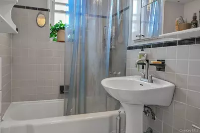 35-40 75th Street #5B, Jackson Heights, NY 11372 - Photo 6
