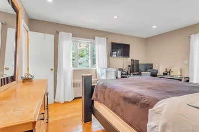 78 Chestnut Street, Glen Cove, NY 11542 - Photo 14