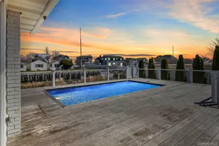13 Marlin Rd, East Quogue, NY 11942 - Photo 18