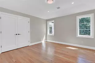 25 Hemlock Ln, Roslyn Heights, NY 11577 - Photo 32