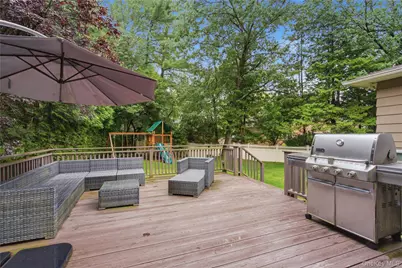 29 Sycamore Drive, Roslyn, NY 11576 - Photo 26