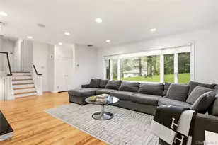 29 Sycamore Dr, Roslyn, NY 11576 - Photo 6
