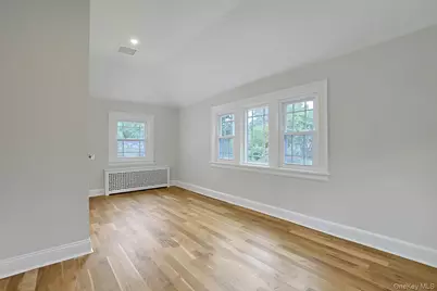50 Forest Circle, New Rochelle, NY 10804 - Photo 32