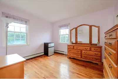 8 Curlew Place, Massapequa, NY 11758 - Photo 18