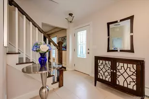 8 Curlew Pl, Massapequa, NY 11758 - Photo 2