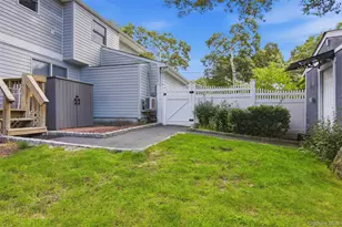 224 Holbrook Ave, Ronkonkoma, NY 11779 - Photo 38