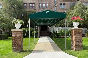 29 Woodmere Blvd, Woodmere, NY 11598 - Photo 1