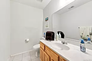 90 Mulberry Common, Riverhead, NY 11901 - Photo 8